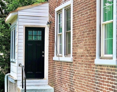 927 Spring Mill Avenue - Photo Thumbnail 1