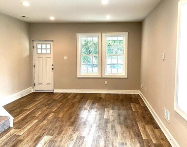927 Spring Mill Avenue - Photo Thumbnail 5