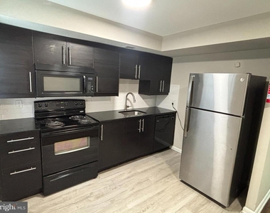 210 Trinity Avenue - Photo Thumbnail 2