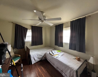 30 Forest Avenue - Photo Thumbnail 8
