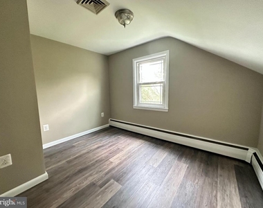 1301 N Gravel Pike - Photo Thumbnail 14