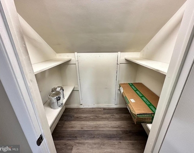 1301 N Gravel Pike - Photo Thumbnail 16