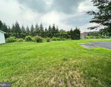 1301 N Gravel Pike - Photo Thumbnail 18