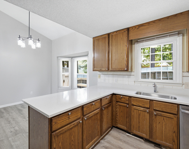 4109 Iron Horse Road - Photo Thumbnail 12