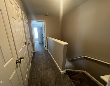 4460 Roller Court - Photo Thumbnail 17