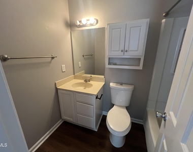 4460 Roller Court - Photo Thumbnail 20