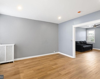 7818 Lennox Road - Photo Thumbnail 13