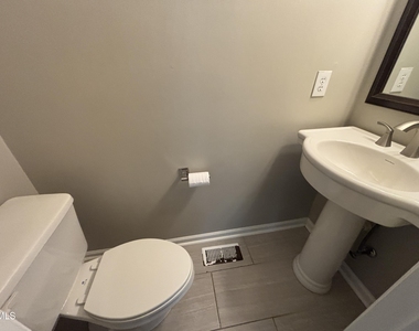 2101 Jerimouth Drive - Photo Thumbnail 31