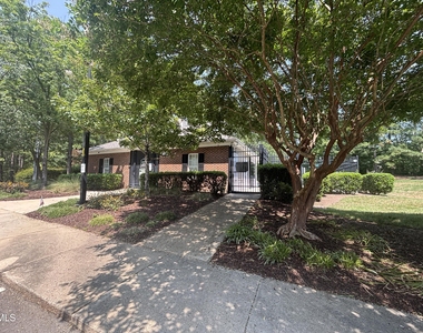 2101 Jerimouth Drive - Photo Thumbnail 10