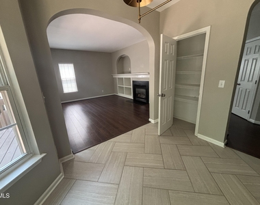 2101 Jerimouth Drive - Photo Thumbnail 25