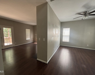 2101 Jerimouth Drive - Photo Thumbnail 18