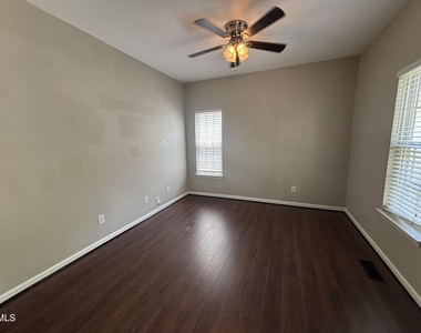 2101 Jerimouth Drive - Photo Thumbnail 14