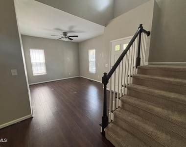 2101 Jerimouth Drive - Photo Thumbnail 2
