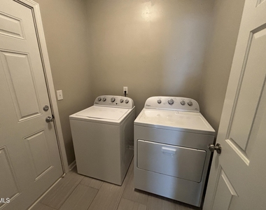 2101 Jerimouth Drive - Photo Thumbnail 33