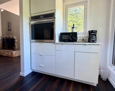 274 W Chelsea Circle - Photo Thumbnail 15