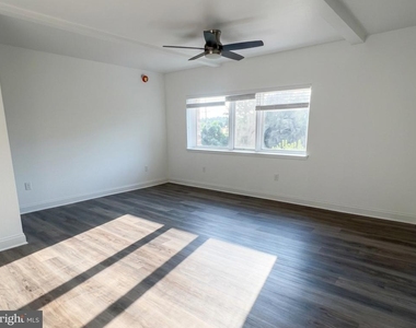 4930 W Chester Pike - Photo Thumbnail 2