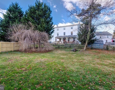 308 Lenox Road - Photo Thumbnail 29