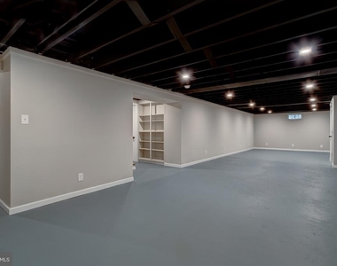 308 Lenox Road - Photo Thumbnail 22
