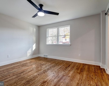 308 Lenox Road - Photo Thumbnail 10
