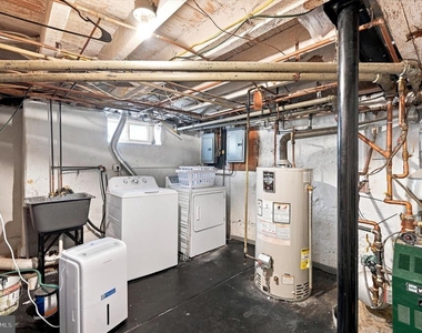 610 Woodcrest Avenue - Photo Thumbnail 22