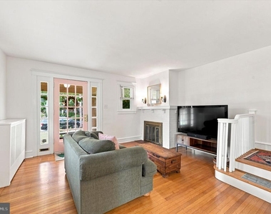 610 Woodcrest Avenue - Photo Thumbnail 4