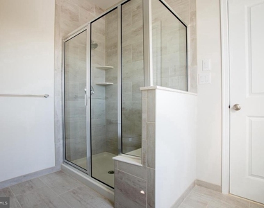 65 Lila Lane - Photo Thumbnail 12