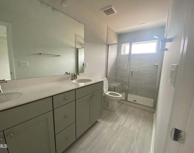 1464 Hasse Avenue - Photo Thumbnail 19