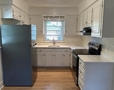 5726 Fayetteville Road - Photo Thumbnail 4