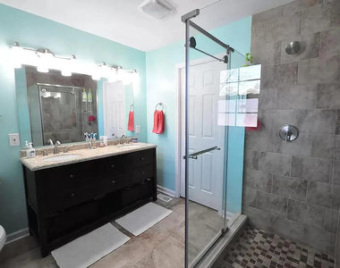 2824 Crestline Avenue - Photo Thumbnail 13