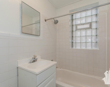 425 W Roscoe - Photo Thumbnail 7