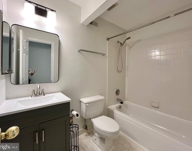 33 Ketley Place - Photo Thumbnail 13