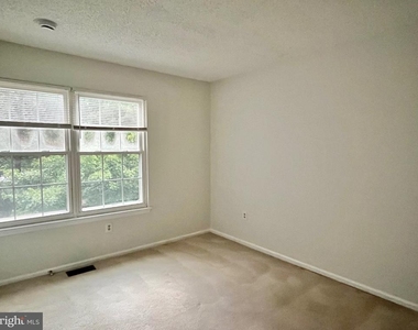 33 Ketley Place - Photo Thumbnail 12