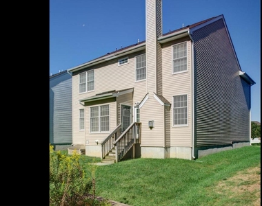 30 Lockwood Drive - Photo Thumbnail 21