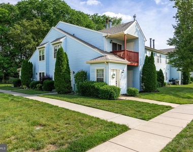 419 Atlanta Court - Photo Thumbnail 1