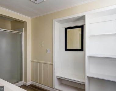 907 Norway Street - Photo Thumbnail 31