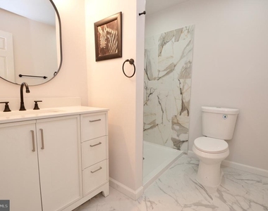 1711 Brentwood Place - Photo Thumbnail 9
