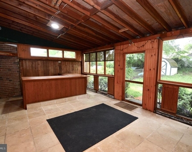 1711 Brentwood Place - Photo Thumbnail 5