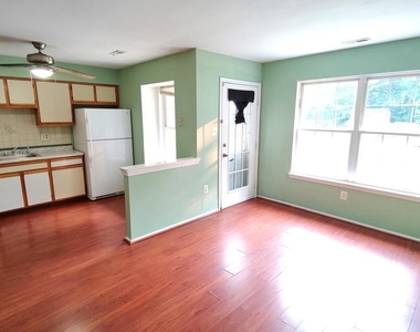 166 Winstead Drive - Photo Thumbnail 7