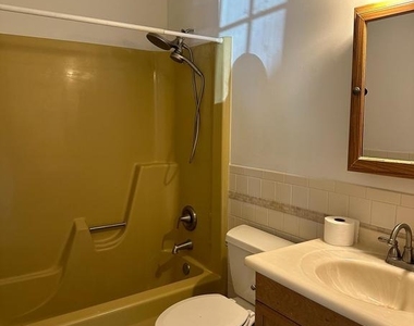 914 W Summer Road - Photo Thumbnail 16