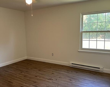 914 W Summer Road - Photo Thumbnail 13