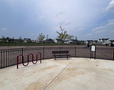 29395 Jobes Street - Photo Thumbnail 3