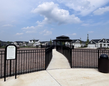 29395 Jobes Street - Photo Thumbnail 4