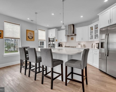 190 Harrier Way - Photo Thumbnail 27