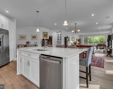 190 Harrier Way - Photo Thumbnail 31