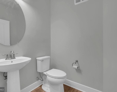 190 Harrier Way - Photo Thumbnail 52