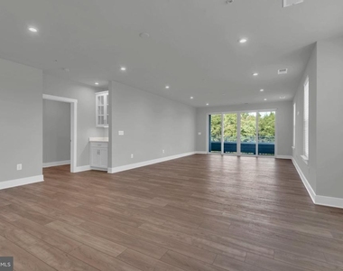 190 Harrier Way - Photo Thumbnail 36