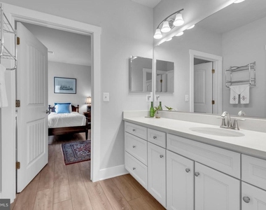 190 Harrier Way - Photo Thumbnail 44