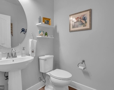 190 Harrier Way - Photo Thumbnail 32