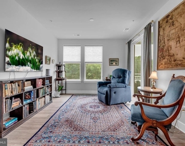 190 Harrier Way - Photo Thumbnail 40