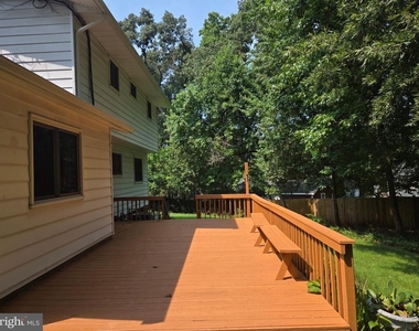 111 Tamarisk Court - Photo Thumbnail 47